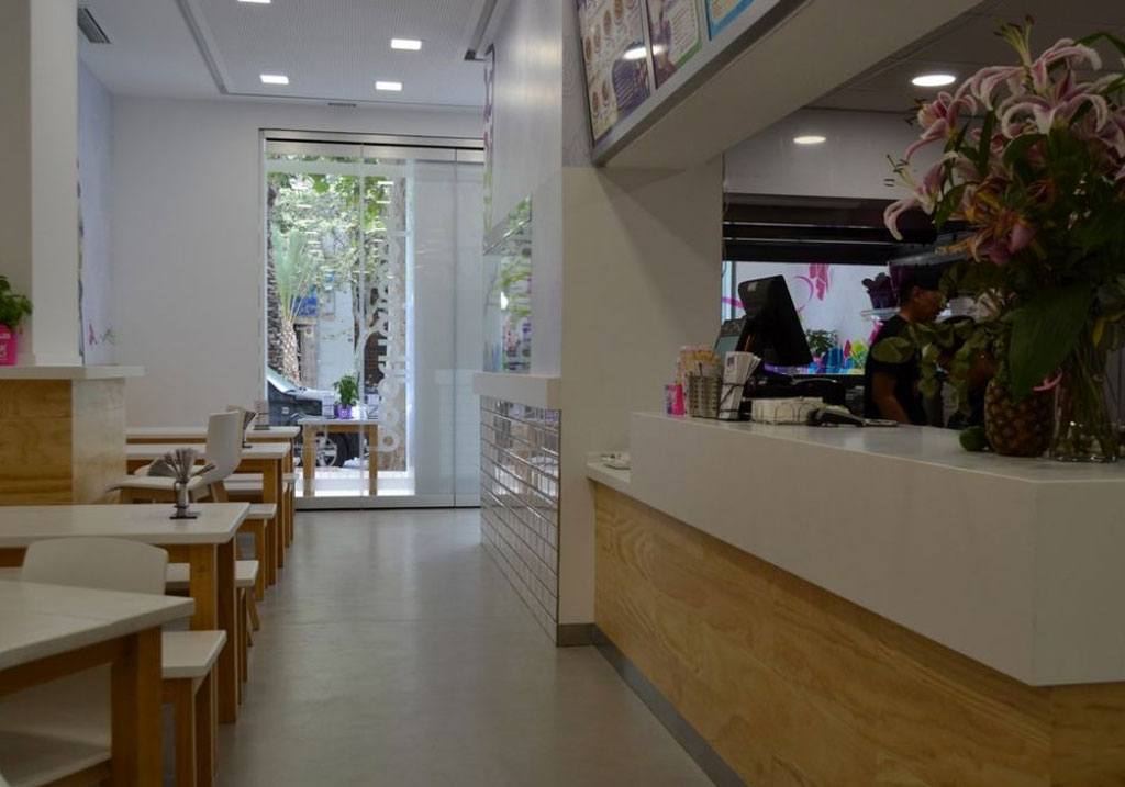 Interior del restaurante PAD THAI WOK en Alicante